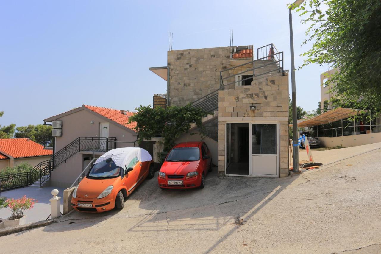 Apartments With A Parking Space Brela, Makarska - 789 Екстер'єр фото