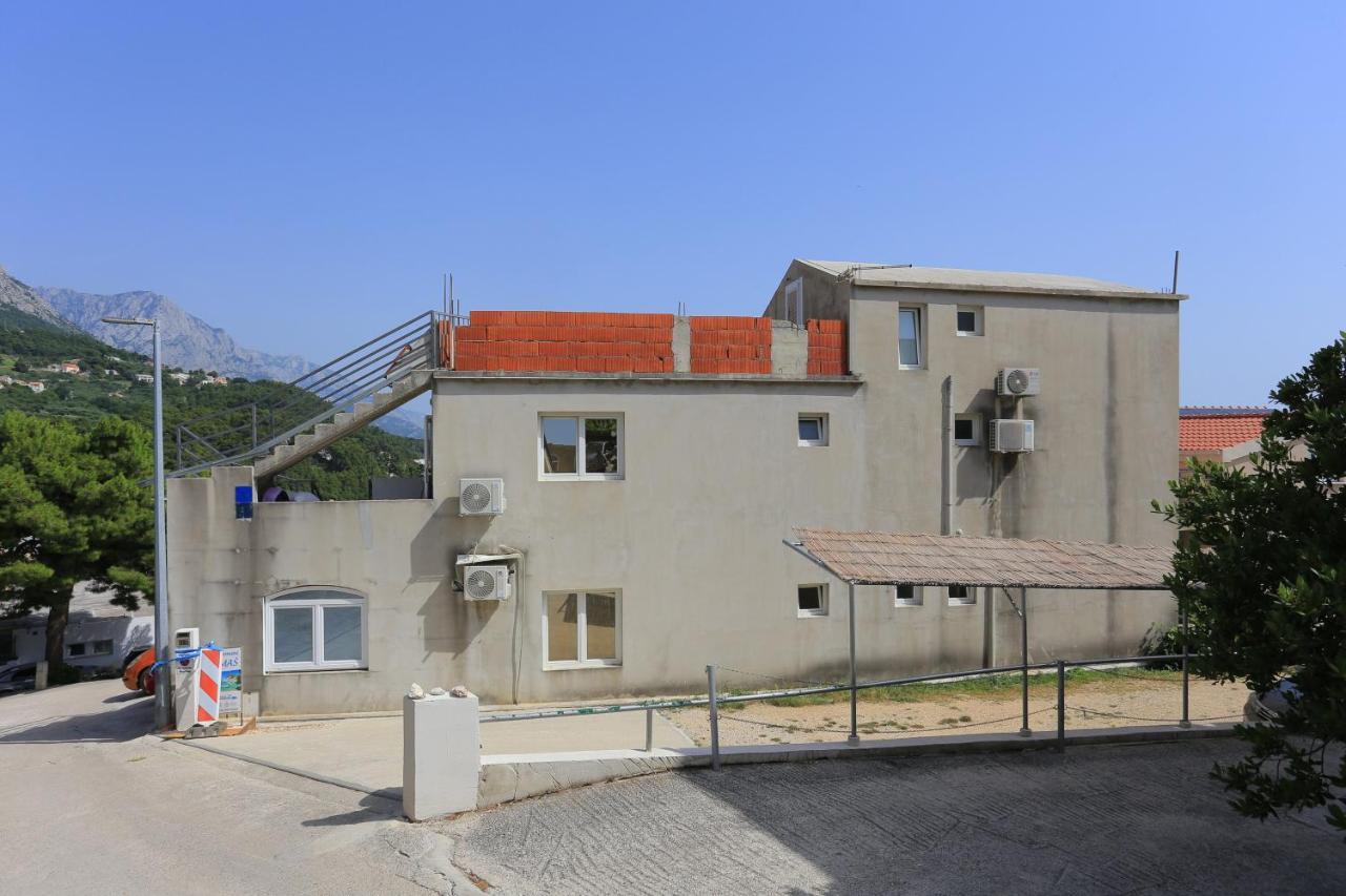 Apartments With A Parking Space Brela, Makarska - 789 Екстер'єр фото