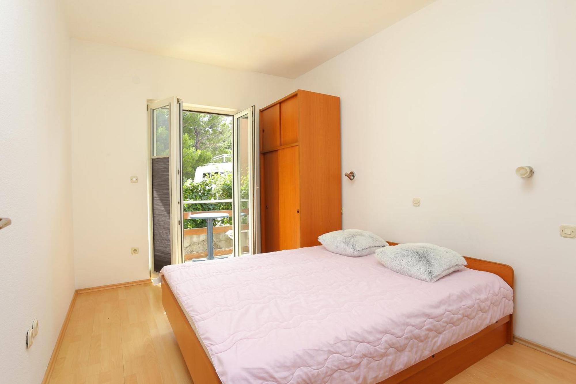 Apartments With A Parking Space Brela, Makarska - 789 Екстер'єр фото